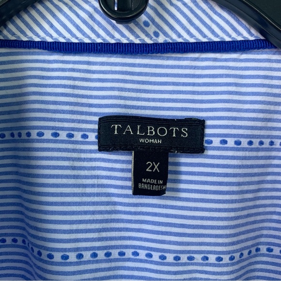 Talbots Ladies (2X) Collared, Button Up, Light Blue Striped Shirt - Picture 2 of 7